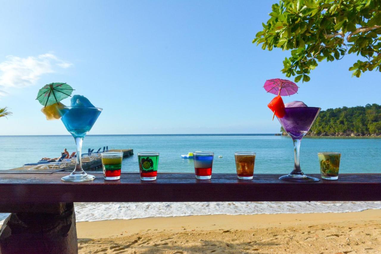 Kaz Kreol Beach Hotel Очо-Риос Экстерьер фото